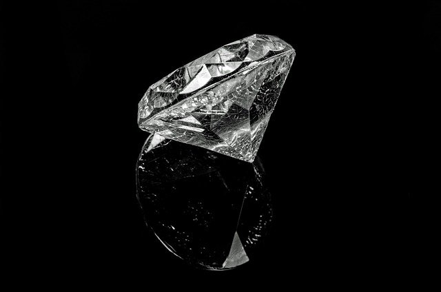 Nieuw superhard materiaal: Diamond wordt geconfronteerd met concurrentie