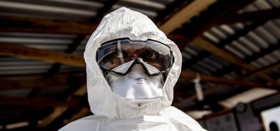 WHO to use experimental vaccine to stop Ebola outbreak