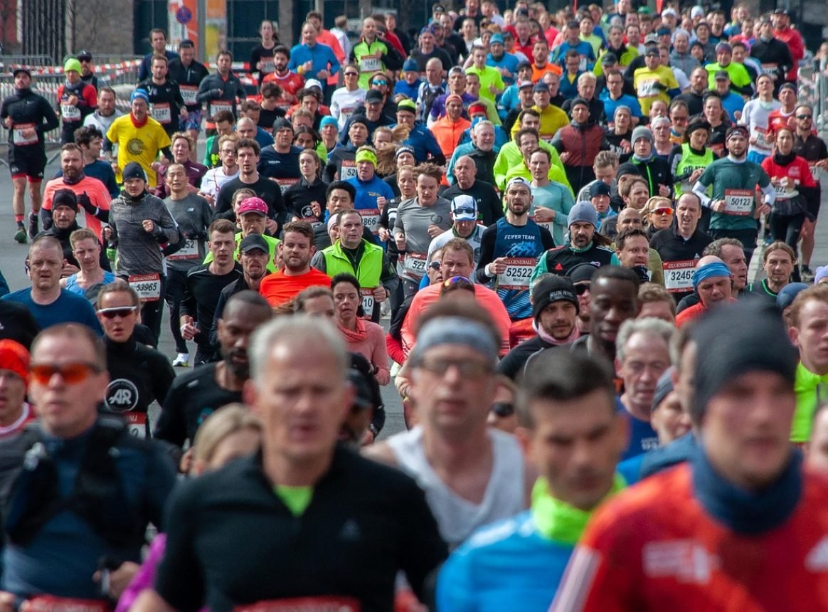Air Pollution Can Add Minutes to Your Marathon Finishing Times