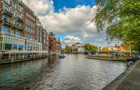EMA encounters more challenges on its way to Amsterdam