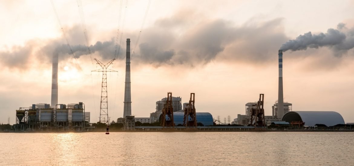 Feasibility of achieving carbon-negative power in China