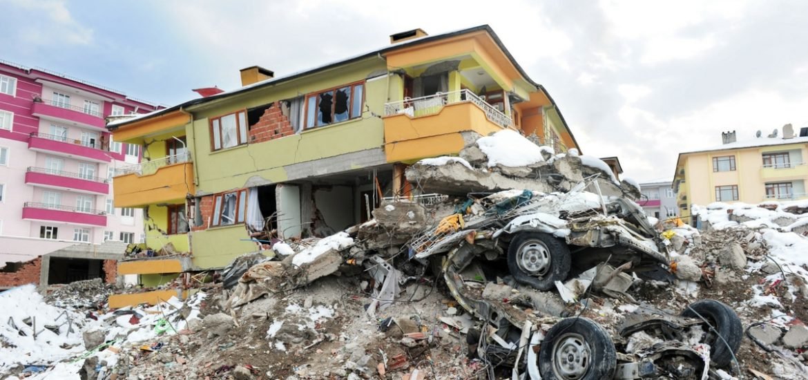 Deep learning offers more accurate predictions of earthquake aftershocks