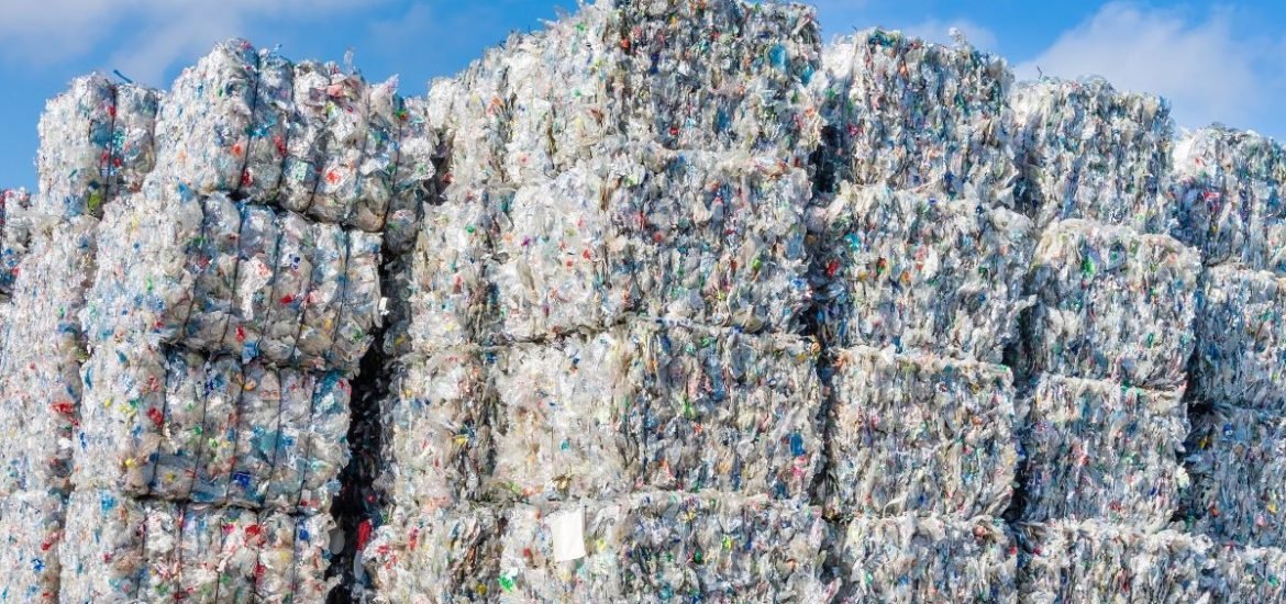 Plastic for recycling from Europe ends up in Asian waters