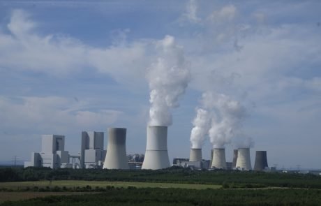 Austria challenges Hungarian nuclear power project