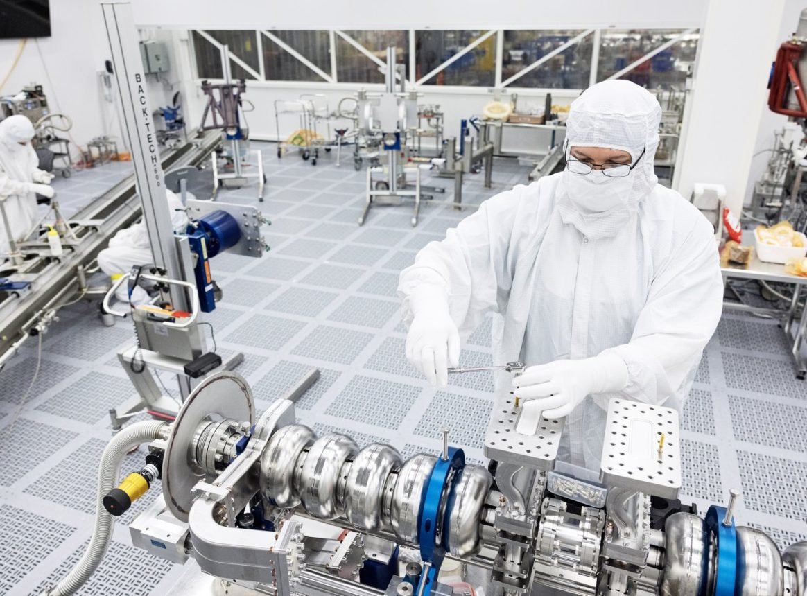 « Il faut construire un continuum scientifique et technologique entre les recherches publique et privée »