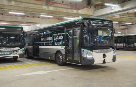 La RATP présente son bus autonome