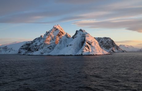 Still time to slow rising sea levels, study says